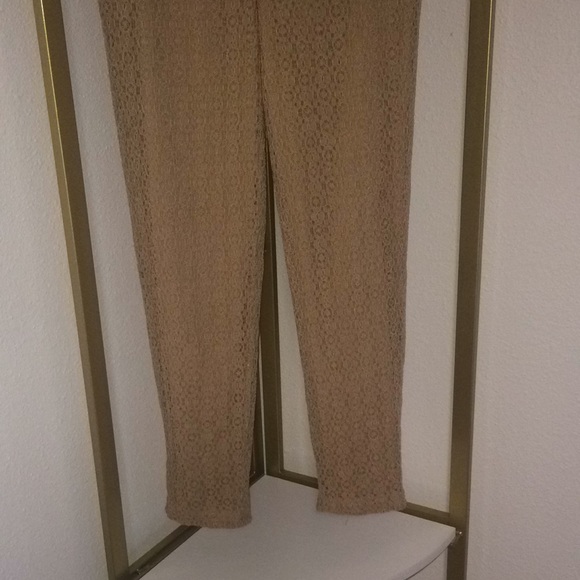 Chico’s Pull On Lace Ankle Pants - Picture 6 of 15